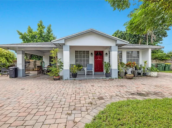 690 NW 18th St, Homestead, FL 33030