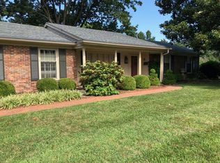 102 Edgemont Rd, Frankfort, KY 40601