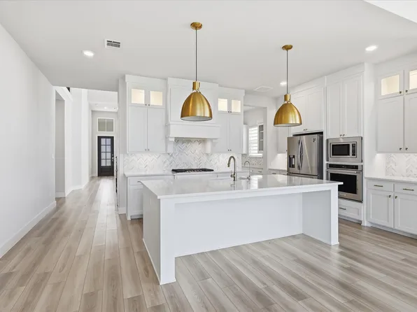 3455 Hollow Pine Dr, Frisco, TX 75033