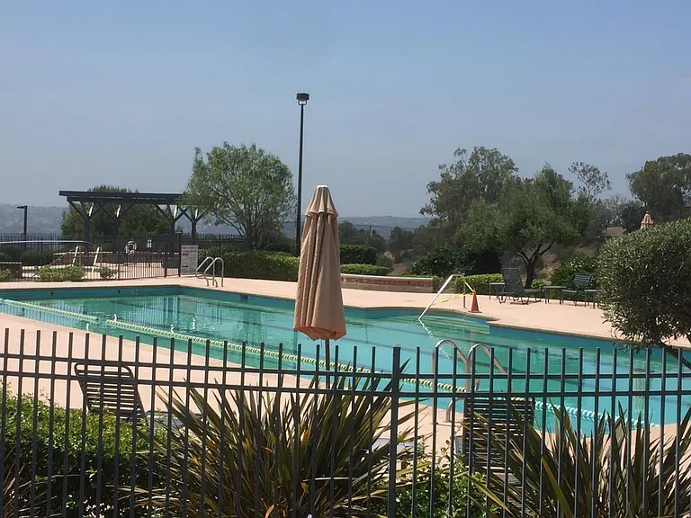 2021 Manzana Way — Photo 15