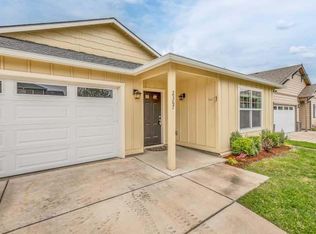 2367 Finch Ln, Medford, OR 97501