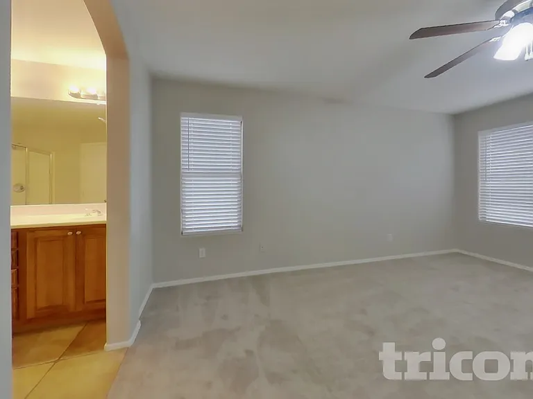 2546 W Sat Nam Way — Photo 8