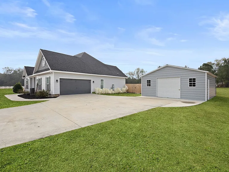 440 Rivercrest Dr — Photo 15