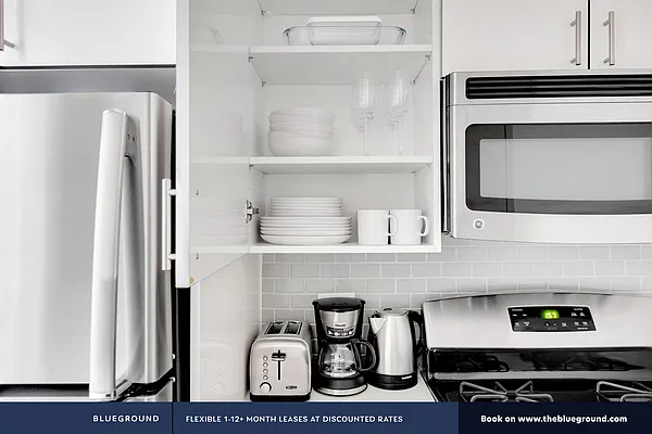 Rented by The Blueground | media 81