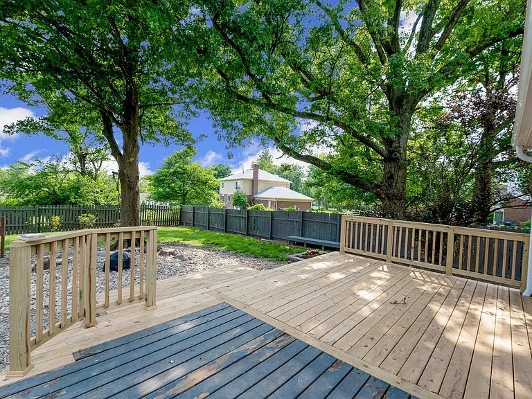 7981 State Rd — Photo 37