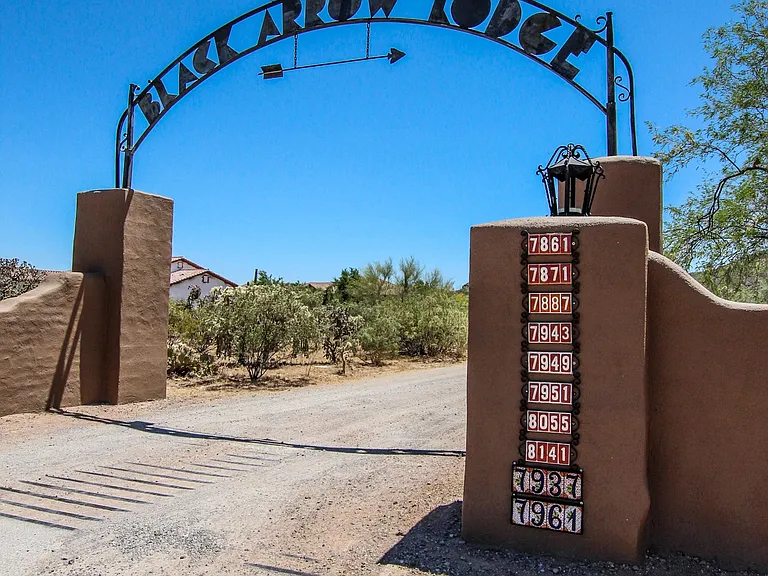 7949 W Pima Farms Rd — Photo 4