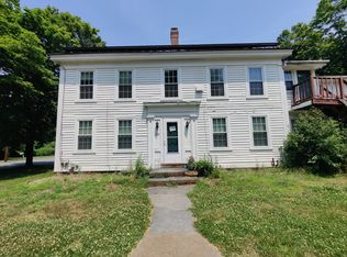 33 Bridge St #3, Amherst, MA 01002