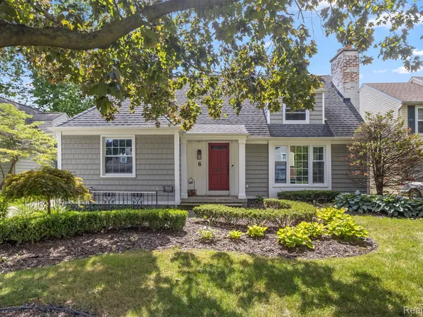 6 Berwick Ln, Dearborn, MI 48120