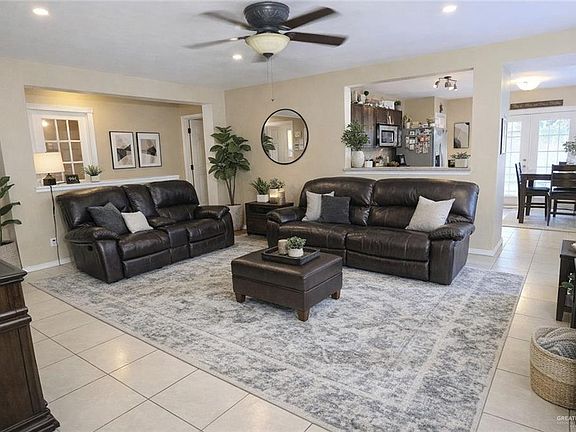 4th image of 2409 Palmetto Dr Unit 48