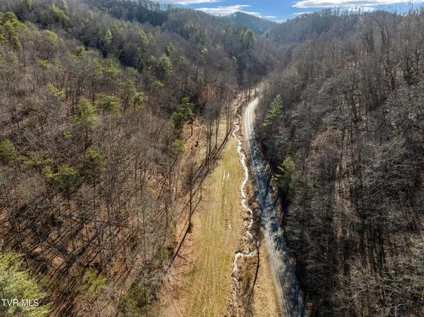 Cripple Creek Rd, Watauga, TN 37694