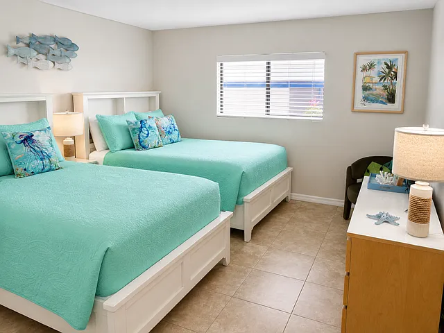 18450 Gulf Blvd #102 — Photo 2