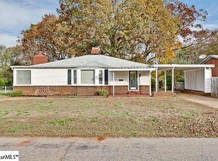 23 S Haven Dr, Greenville, SC 29617