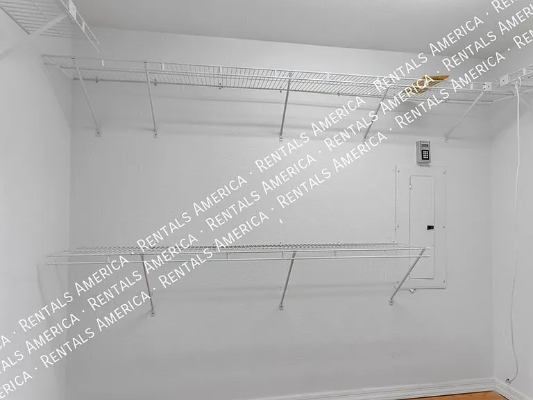 5822 W Abraham Ln — Photo 45