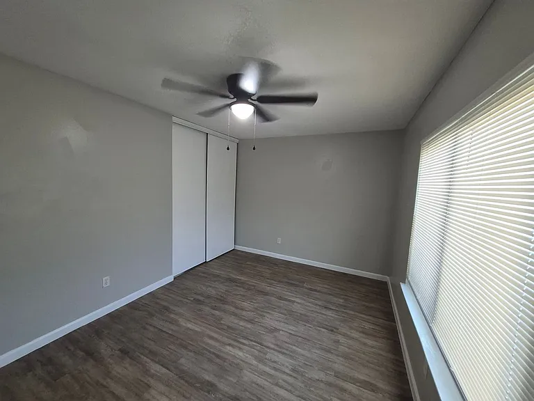 4414 Stradford Pl — Photo 19