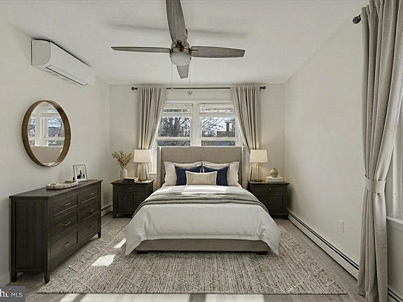 5th image of 3017 Parktowne Rd