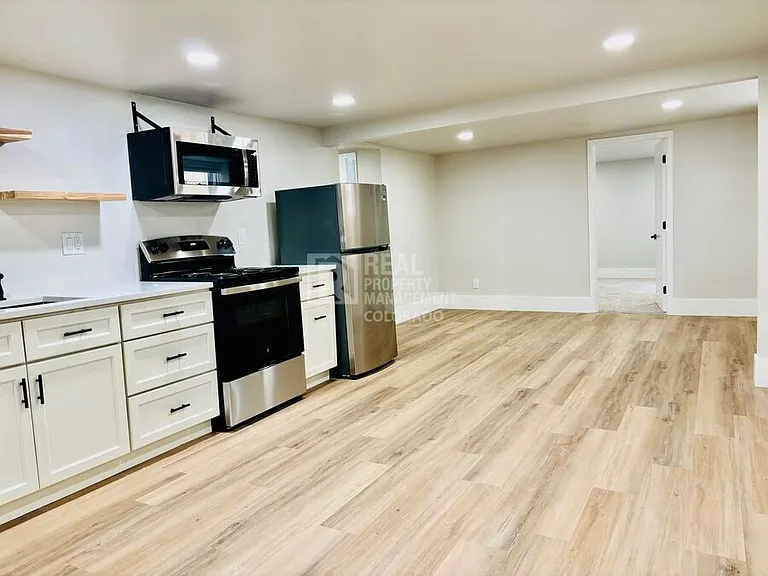 1415 N Raleigh St — Photo 19