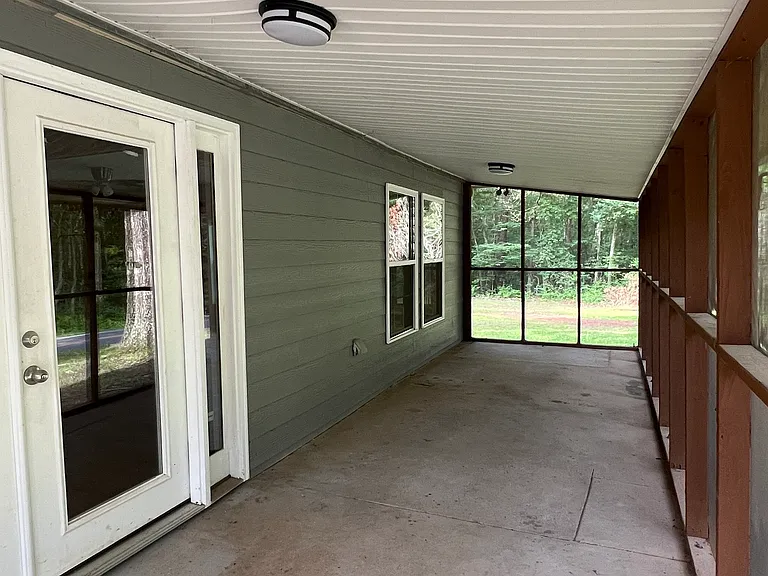 1014 Plowshare Rd — Photo 3