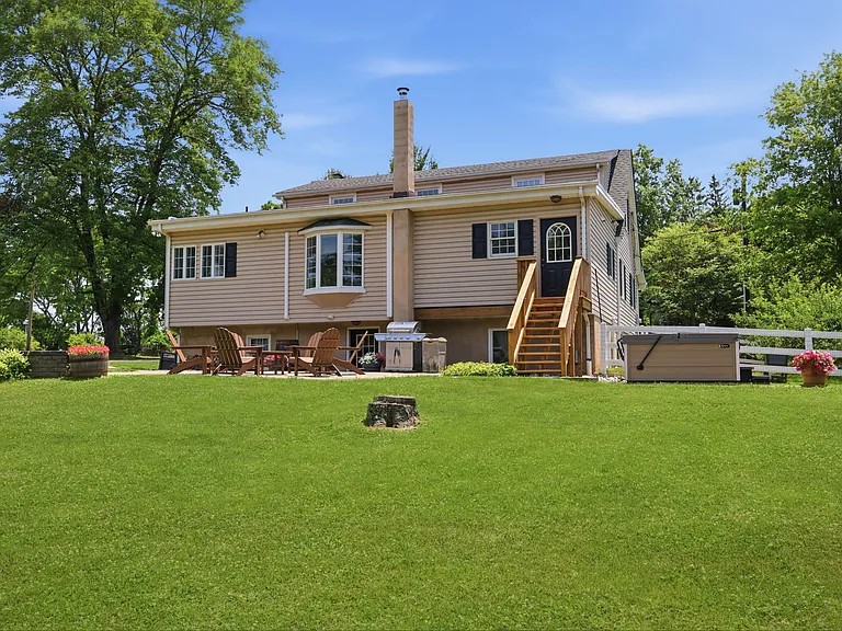 1682 Creek Rd — Photo 49