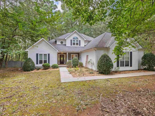191 Crossing Dr, Stockbridge, GA 30281
