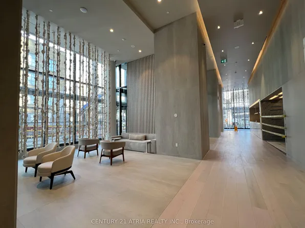 55 Cooper St, Toronto, ON