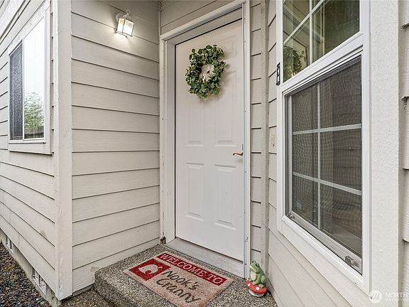 3rd image of 3141 Sanderling Drive