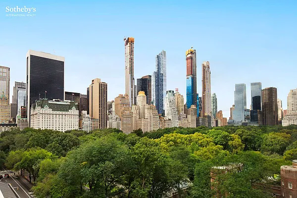 Sold by Sotheby's International Realty | media 9