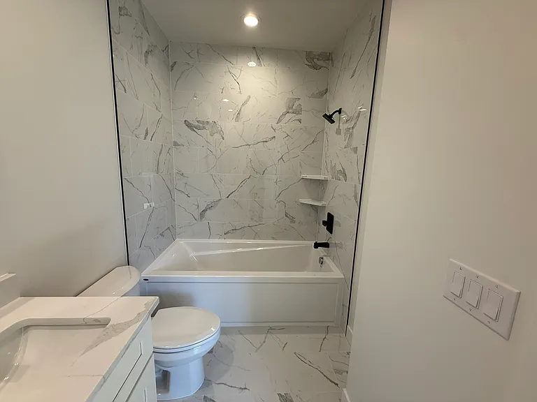 358 W Ashbrook Dr #1 — Photo 7