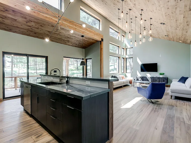2316 E Forestdale Rd — Photo 17