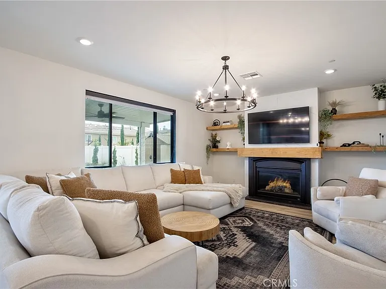 33063 Table Rock Dr — Photo 7