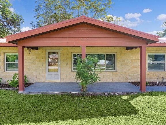 4th image of 14635 SE 28th Ct