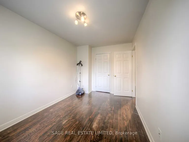 230 Balliol St #MAIN — Photo 18