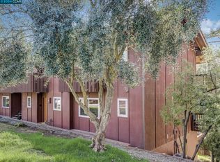 1992 Ascot Dr APT B, Moraga, CA 94556