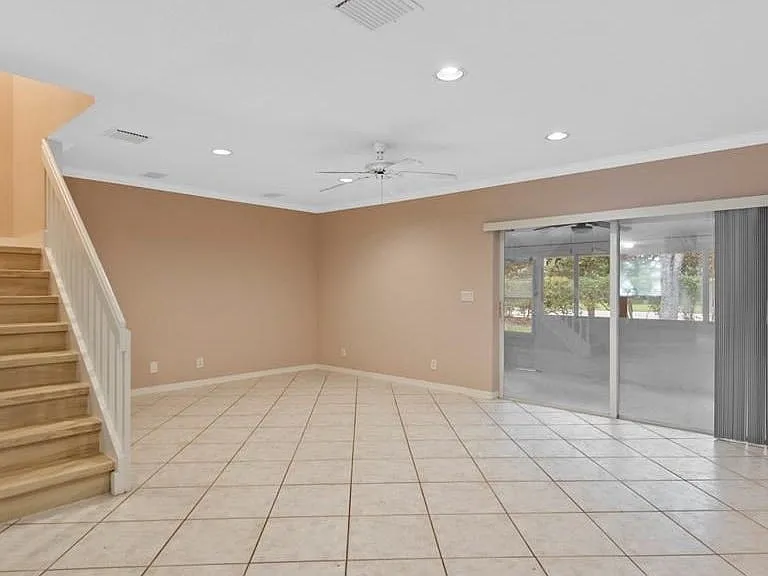 1186 SW 44th Ave — Photo 87