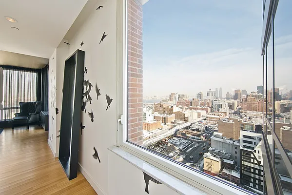 Sold by Nest Seekers International | media 22