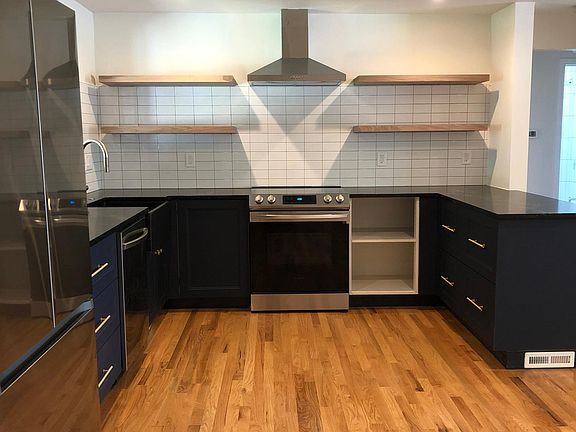 Kitchen (cabinet door coming soon)