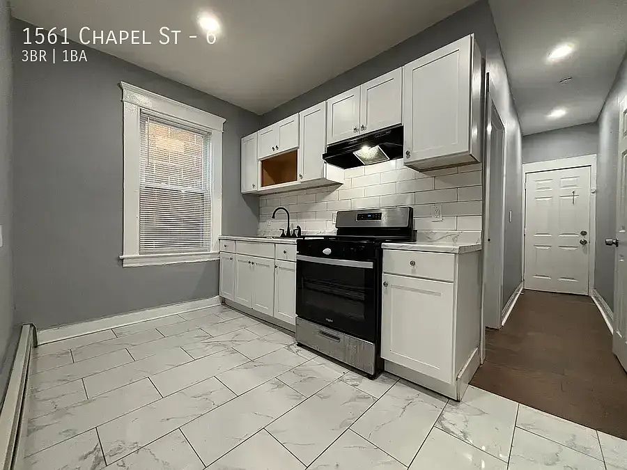1st image of 1561 Chapel St #6