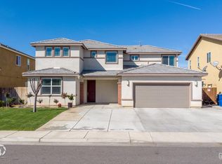 7327 Glitter Way, Bakersfield, CA 93313