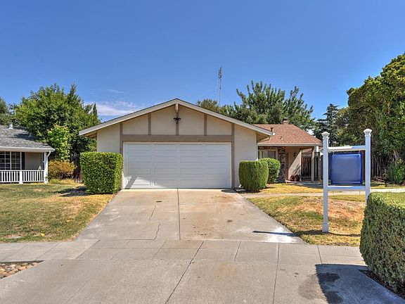 2nd image of 323 Orick Ct