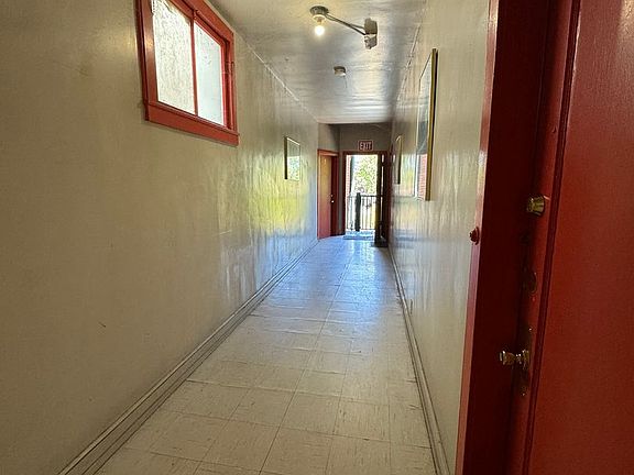 4th image of 3129 Broadway