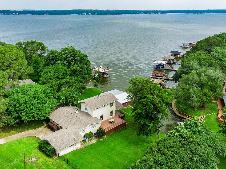 1st image of 85 Shoreline Dr