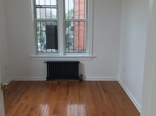 700 E 226th St #2R, Bronx, NY 10466