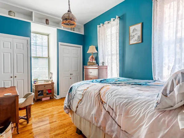 175 East 93rd Street 3B image 3 of 5