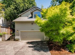 122 NE 49th Ave, Hillsboro, OR