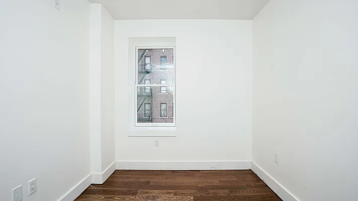 Rented by Nooklyn NYC LLC | media 115