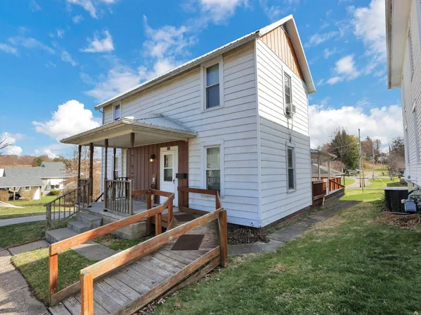 531 W Brown St, New Lexington, OH 43764