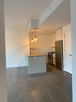 5th image of 125 Parkside Ave APT 6G
