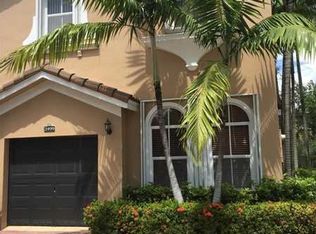 2499 SE 14th St, Homestead, FL 33035