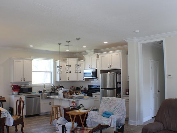 5th image of 2416 Dorothy Ave #A
