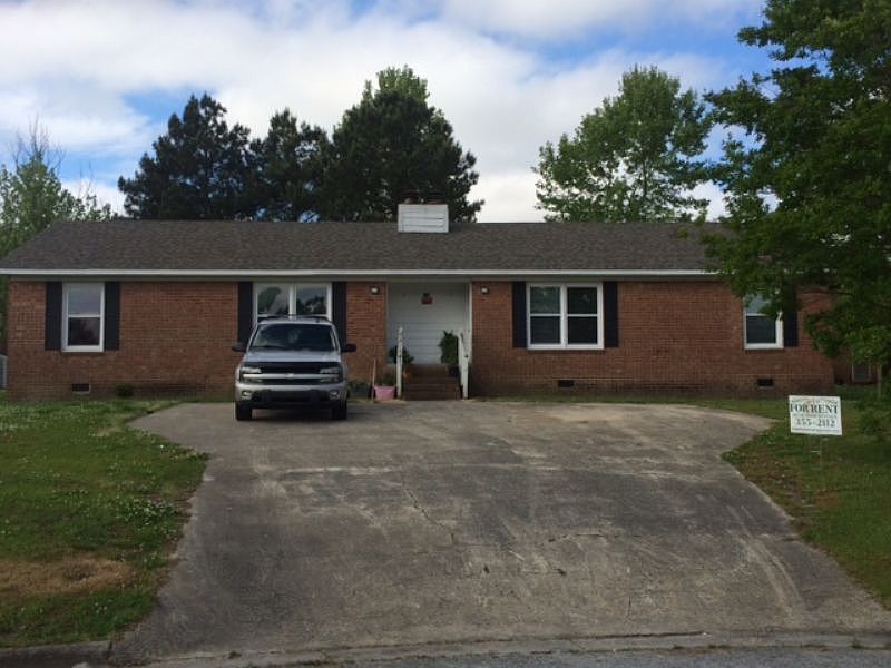 1st image of 103 Mosby Cir #A