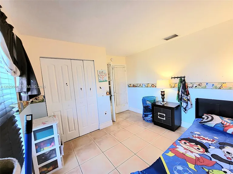 5267 NW 186th Ln — Photo 9